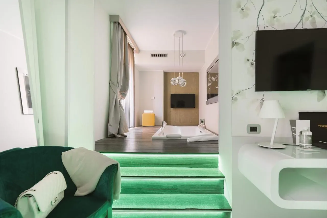 Montenapoleone Suites Milão Apart-hotel