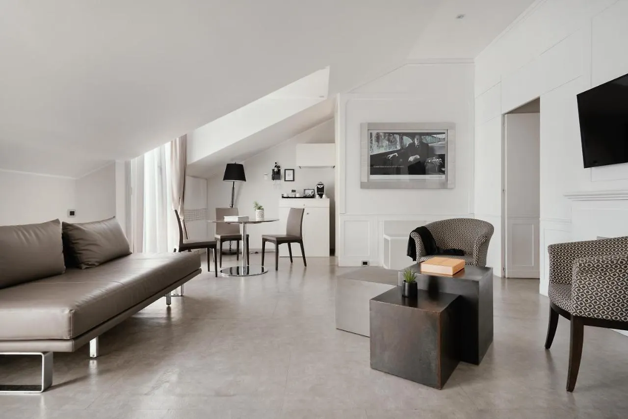 Montenapoleone Suites Milan Italy