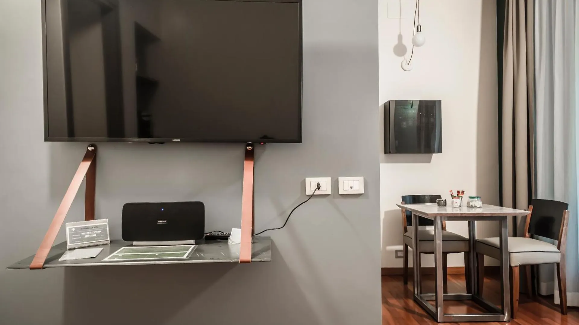Montenapoleone Suites Milan